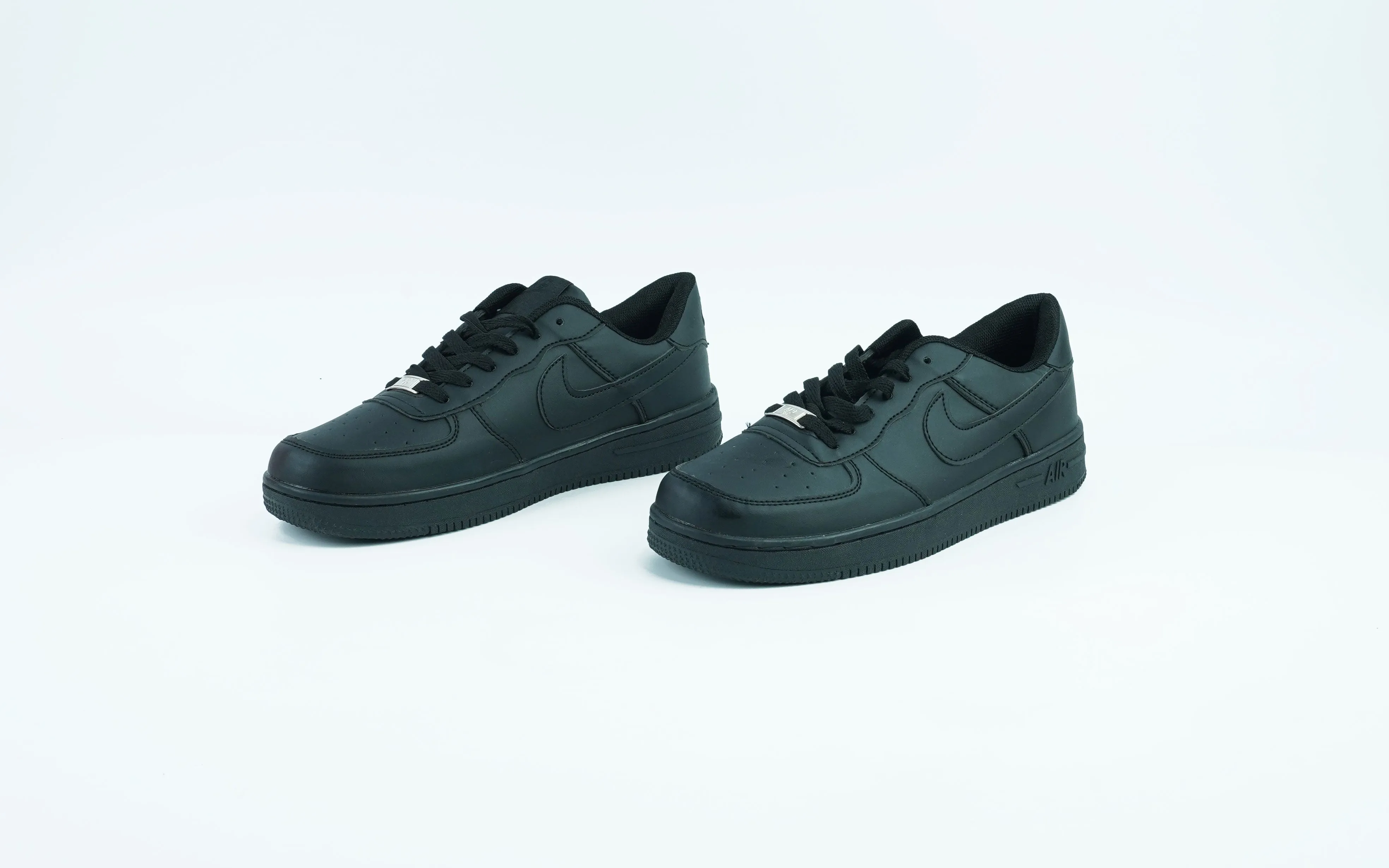 Black Nike casual shoes for men