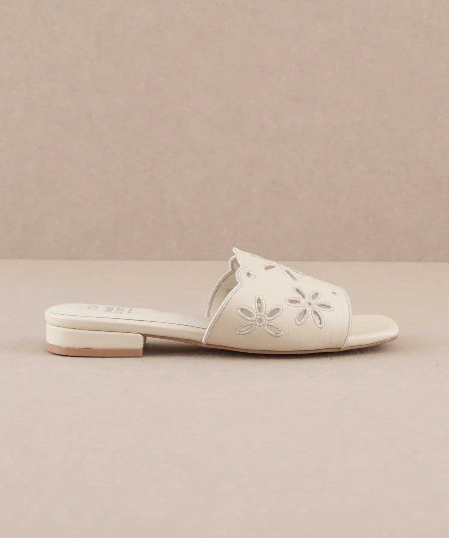 The Manila | Beige Flower Cutout Sandals